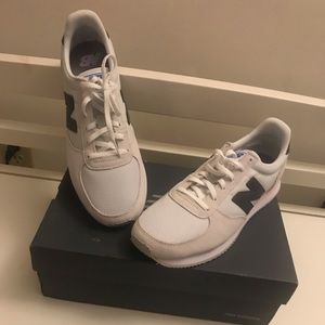 New Balance sneakers pink and gray brand new